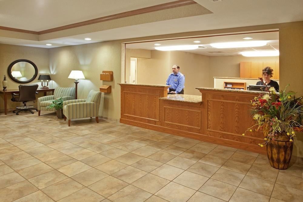Candlewood Suites Elgin - Northwest Chicago By Ihg Екстериор снимка