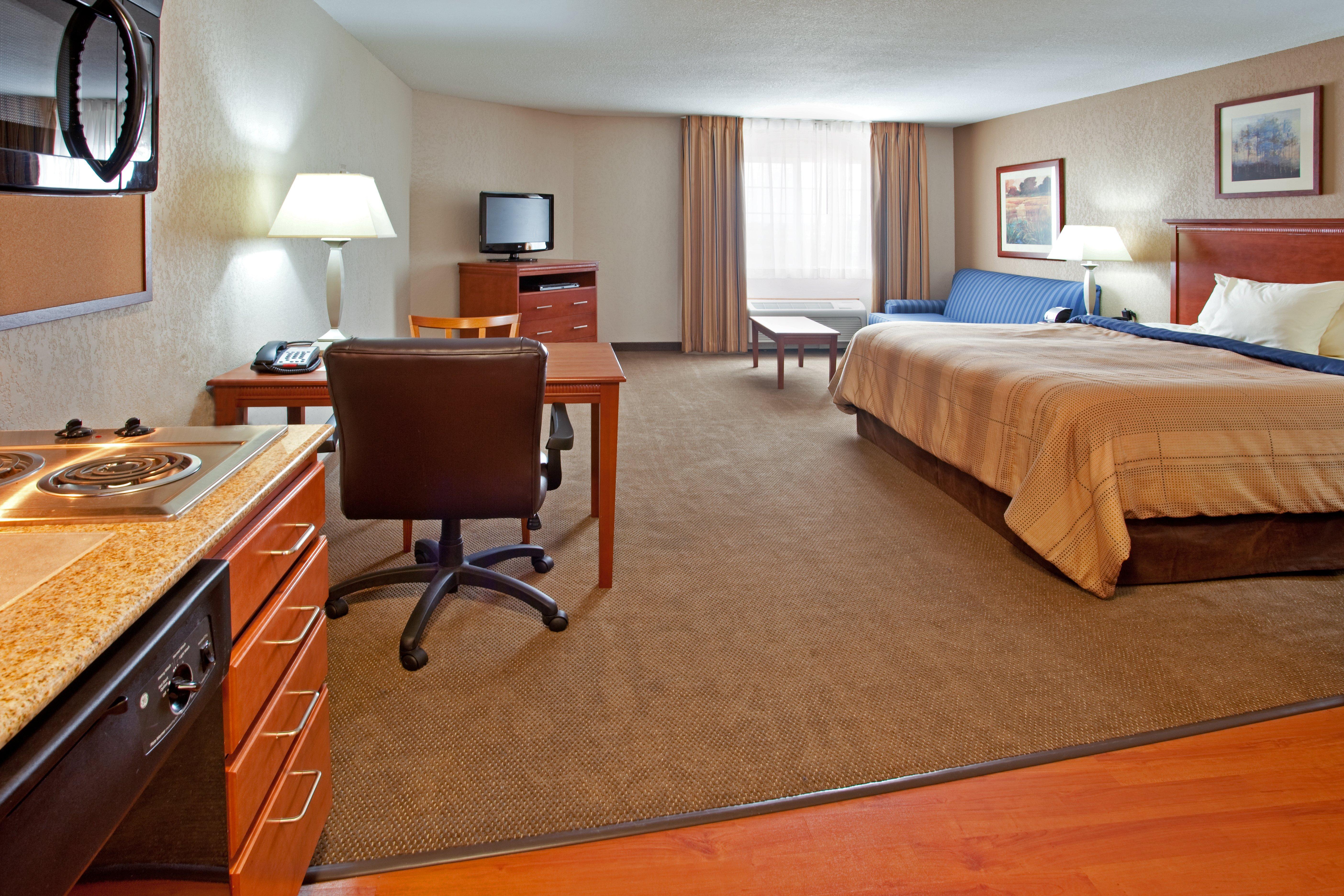 Candlewood Suites Elgin - Northwest Chicago By Ihg Екстериор снимка
